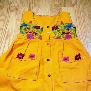 Unbranded Girl's Dress  Fits like Size: Medium - The size tag was cut off.